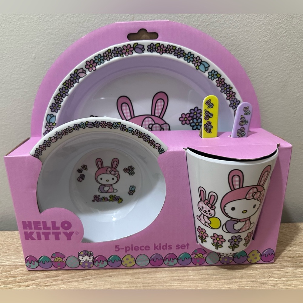 NEW!!! Hello Kitty Easter 5-piece Kids Dish Set
